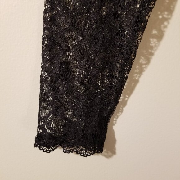 SOLD Hot Topic Cosmic Aura Lace Sleeve Crop Top - Picture 5 of 6